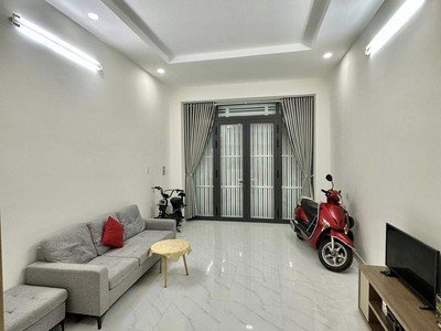 Bán nhà phường tân quy, quận 7, lê văn lương 1 trệt 2 lầu btct 44m2 chỉ 5t 1