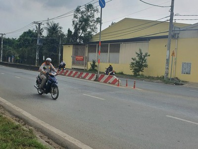 Chính chủ cho thuê kho xưởng mặt tiền đường nguyễn hữu trí-bình chánh 1