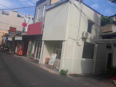 Mặt Tiền Q3 Đẹp Kinh Doanh Giá Rẻ 0