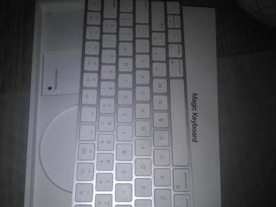 Thanh lý bàn phím Apple Magic mới 88 0