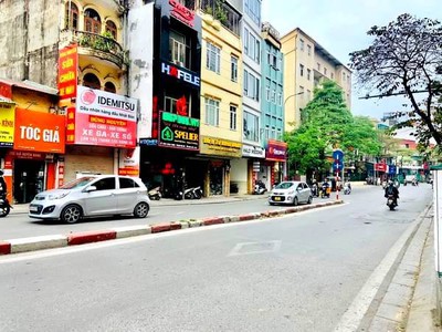 Bán nhà mặt phố khâm thiên quận đống đa. 40m mặt tiền 4m nhỉnh 15 tỷ. cam kết ảnh thật mô tả chính 3