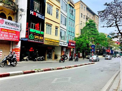 Bán nhà mặt phố khâm thiên quận đống đa. 40m mặt tiền 4m nhỉnh 15 tỷ. cam kết ảnh thật mô tả chính 2