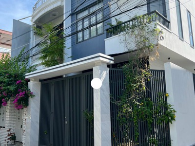 Nhà 3 tầng mới đẹp 2 mặt tiền phường Phước Hoà! 0