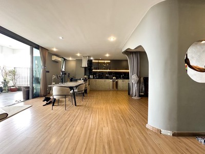CHÍNH CHỦ CẦN BÁN CĂN PENTHOUSE Green River, 2225 Phạm Thế Hiển, Phường 6, quận 8 : -	 Diện tích 147 3