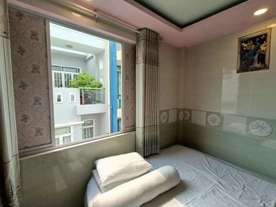 Nhà mặt tiền mà chỉ 84tr/m2 . nhà nát tiện xây lại  kinh doanh, thương lượng tốt đường số 1  56m2, 1