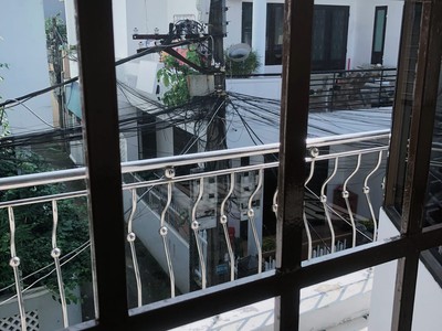 Nhà trần cao vân ô tô đậu cửa, 73m2 2 mê gần đường, dưới 3 tỷ 3