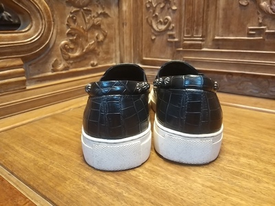 Bán giầy sneaker nam  size 40 6