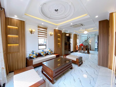 Nhà đẹp mới coong phố việt hưng   ngõ to   6 tầng   thang máy   gara 2