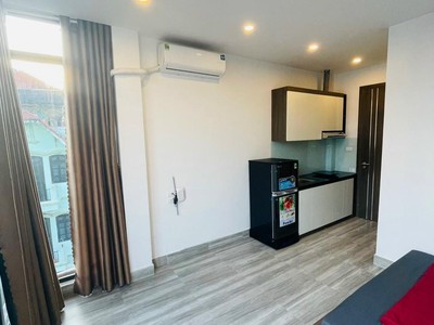 Bán ccmn cầu diễn 123m2x8 tầng,37 phòng kk,thang máy,160 củ/tháng, 18 tỷ 0