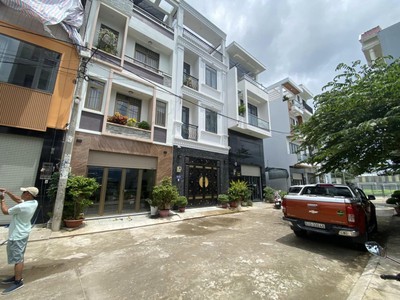 Đất mặt tiền hẻm 8m - ngang hơn 5m, khu phân lô an phú đông quận 12 - vị trí kinh doanh - phù hợp 1