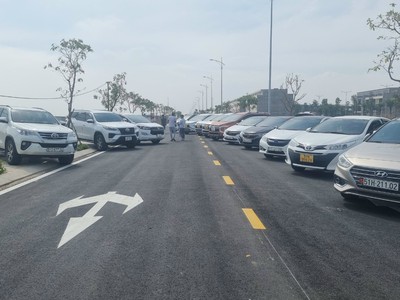 Dịch vụ xe hợp đồng biên hòa 0