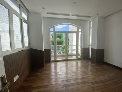 Nhà 3 tầng mt đường ông ích khiêm, 79m2,ngang gần 7m, giá 8 tỷ 3