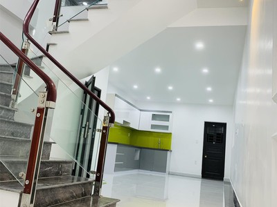 Nhà lô 22 lê hồng phong , phân khúc cực hiếm - ngay cạnh lạc hồng plaza , xây độc lập 2