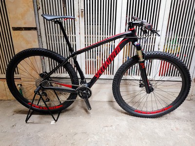 Xe đạp thể thao MTB Carbon Specialized  bánh 29 1