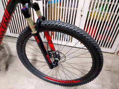 Xe đạp thể thao MTB Carbon Specialized  bánh 29 4