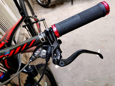 Xe đạp thể thao MTB Carbon Specialized  bánh 29 8
