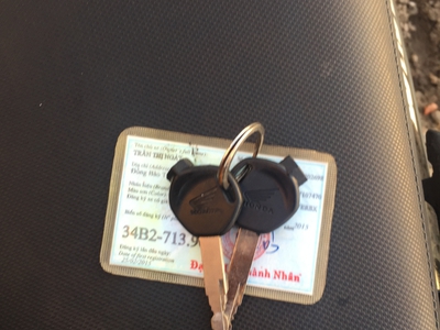 Cần bán xe máy wa rsx màu đỏ 2