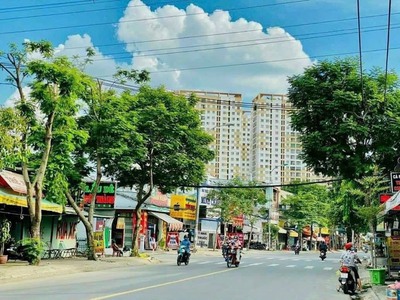 Bán gấp nhà mtkd ngang 6m dương thị mười 120m2 3 lầu có thang máy kế bv q12 19 tỷ. 3