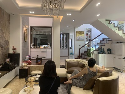 Bán nhà siêu phầm hồ tùng mậu cầu giấy, lô góc, hai mặt tiền, ô tô, nội thất đỉnh, giá siêu hiếm 0
