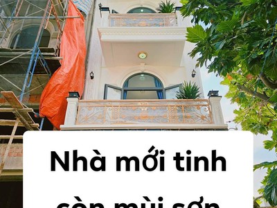 Nhà mới xây - trung tâm q12 - lâm thị hố - hẻm 6m xe hơi vào nhà - 80m2 - 5pn - chỉ 6 tỷ 49 0