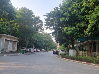 Siêu phẩm lô góc, vỉa hè, kinh doanh cafe văn phòng, kđt xuân phương, 100m2   mt 8m,16tỷ 3