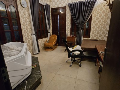 Cho thuê nhà Linh Lang 3.5 tầng làm quán Massager hoặc quán Bar, SPA 1