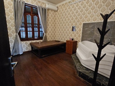 Cho thuê nhà Linh Lang 3.5 tầng làm quán Massager hoặc quán Bar, SPA 4