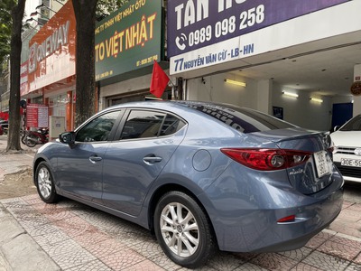 Chính chủ cần bán xe Mazda 3 1.5 Skyactive sedan sx 2016 đk 2017 8