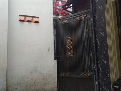 Cho thuê nhà nguyên căn để ở 2pn 2wc trệt 1 lầu Nguyễn Khoái Q4.Giá:6,5tr/th 4