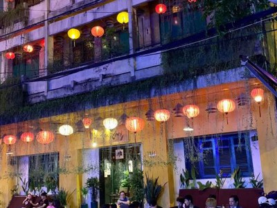Cho thue mặt bằng rộng mặt tiền yên bái,hải châu ngay khu du lịch 0