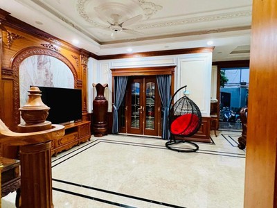 Bán biệt thự nội thất xịn xò đương bảy hiền giao đồng đen, quận tân bình   9m x 24m   215m2, sổ 0