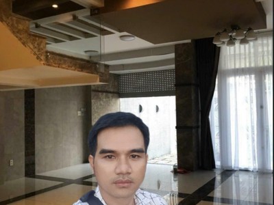 Chủ đi đinh cư nước ngoài cần  bán gấp mặt tiền biệt thự đường 672 phước long b thủ đức. 0