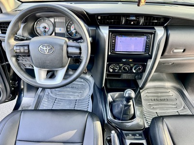 Cần Bán Chiếc Xe Fortuner 2017 Tại Nam Từ Liêm - Tp. Hà Nội 1