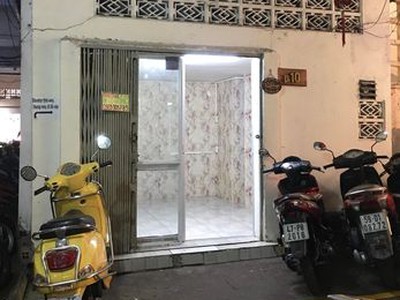 Hính chủ cho thuê nhà tầng trệt CC 47-57 , Đg. Nguyễn Thái Bình, P. Nguyễn Thái Bình, Q.1, Tp.HCM 1