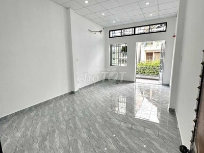 Chính chủ cho thuê nhà mặt tiền ngô quyền, sát chợ nguyễn tri phương, ngay trung tâm quận 10 0
