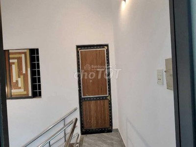 Chính chủ cho thuê nhà mặt tiền ngô quyền, sát chợ nguyễn tri phương, ngay trung tâm quận 10 2