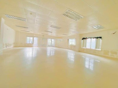 Cho thuê nhà 5 tầng mặt tiền hoàng diệu - ngang 10m 0