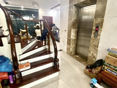 Giảm chào tiếp siêu phẩm liền kề vip - nguyễn trãi - thanh xuân - 92m2 - ôtô tránh - kinh doanh 1