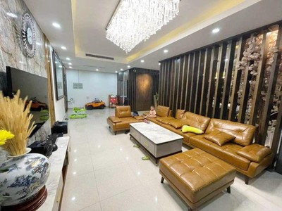 Penthouse chung cư the navita lan phương 200,9m 4pn 1 plv  6 tỷ 1