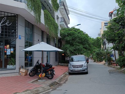 Hạ 1.5 tỷ  nhà đặng thuỳ trâm phường 13 bình thạnh - 82m - 2 xe hơi - 5 x 16.5m 0