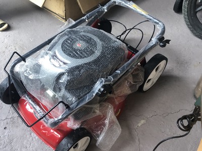 Máy cắt cỏ tự hành Yikito DCM1668 cho sân golf, công viên, biệt thự, có túi gom cỏ 5