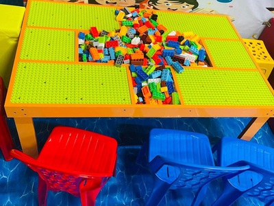 Bàn xếp hình lego bằng gỗ dành cho khu vui chơi trẻ em 3