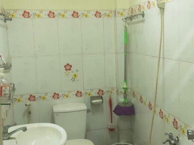 Cho thuê NNC HBG Âu Dương Lân p2Q8.DT:4x14 trệt 1 lầu st.Full Nt.Giá:12tr 6