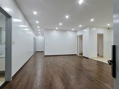 Bán căn 3 ngủ, tầng thấp, không sợ cháy, tại chung cư Tecco Garden 0