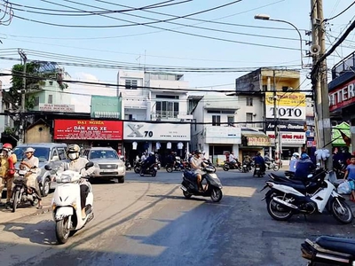 Cho thuê nhà 1t1l 100m2 1pn mặt tiền chợ thủ đức 0
