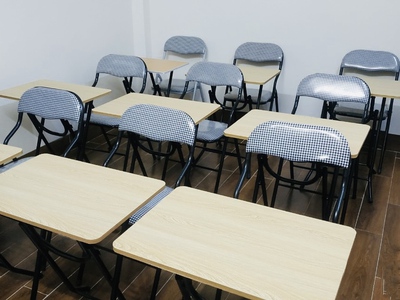 Tiếng Anh tại nhà lớp 3, lớp 5, lớp 10, lớp 11 2