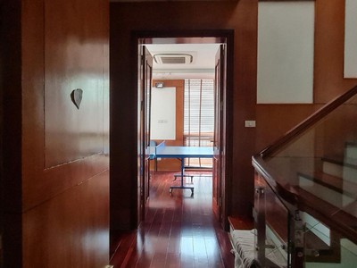 Chính chủ cần bán biệt thự việt hưng, long biên.  kđt vip, vỉa hè, kd, full nội thất.  dt200x10m, 2