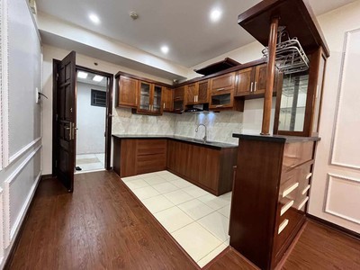 Cần bán Gấp - CH 2 ngủ 57m2 Full nội thất tòa Xuân Mai Tô Hiệu, Hà Đông. SĐCC, Nhỉnh 2 tỷ 2