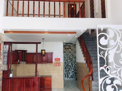 Cho thuê nhà nguyên căn hẻm 391  đường 30/4 gân đài truyền hình hưng lợi ninh kiều giá dưới 10tr 0