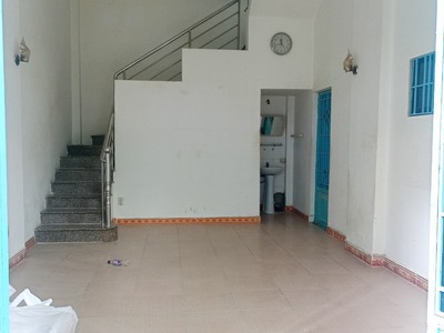 Nhà cho thuê giá rẻ đường huỳnh tấn phát quận 7 0